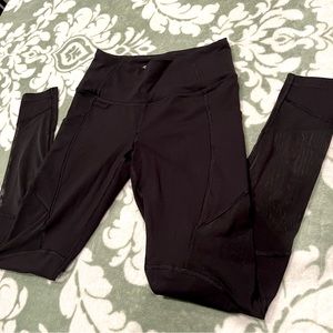 Victoria’s Sport Knockout Leggings Black Mesh size XS